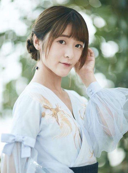 最美汉服代言人徐娇