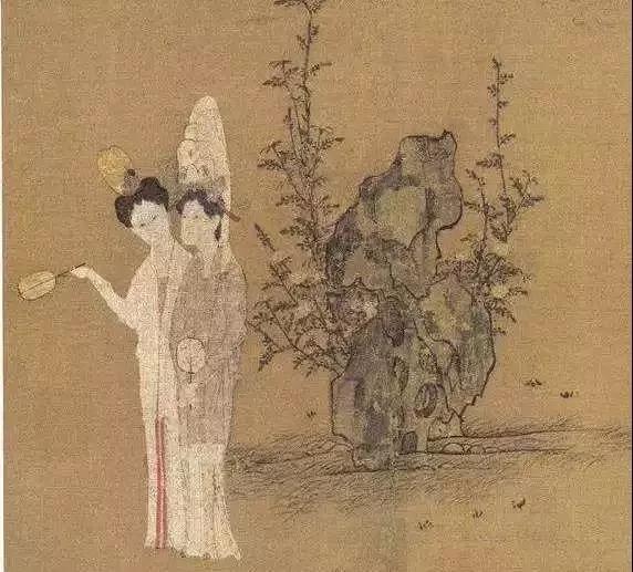 轻衫薄裙
