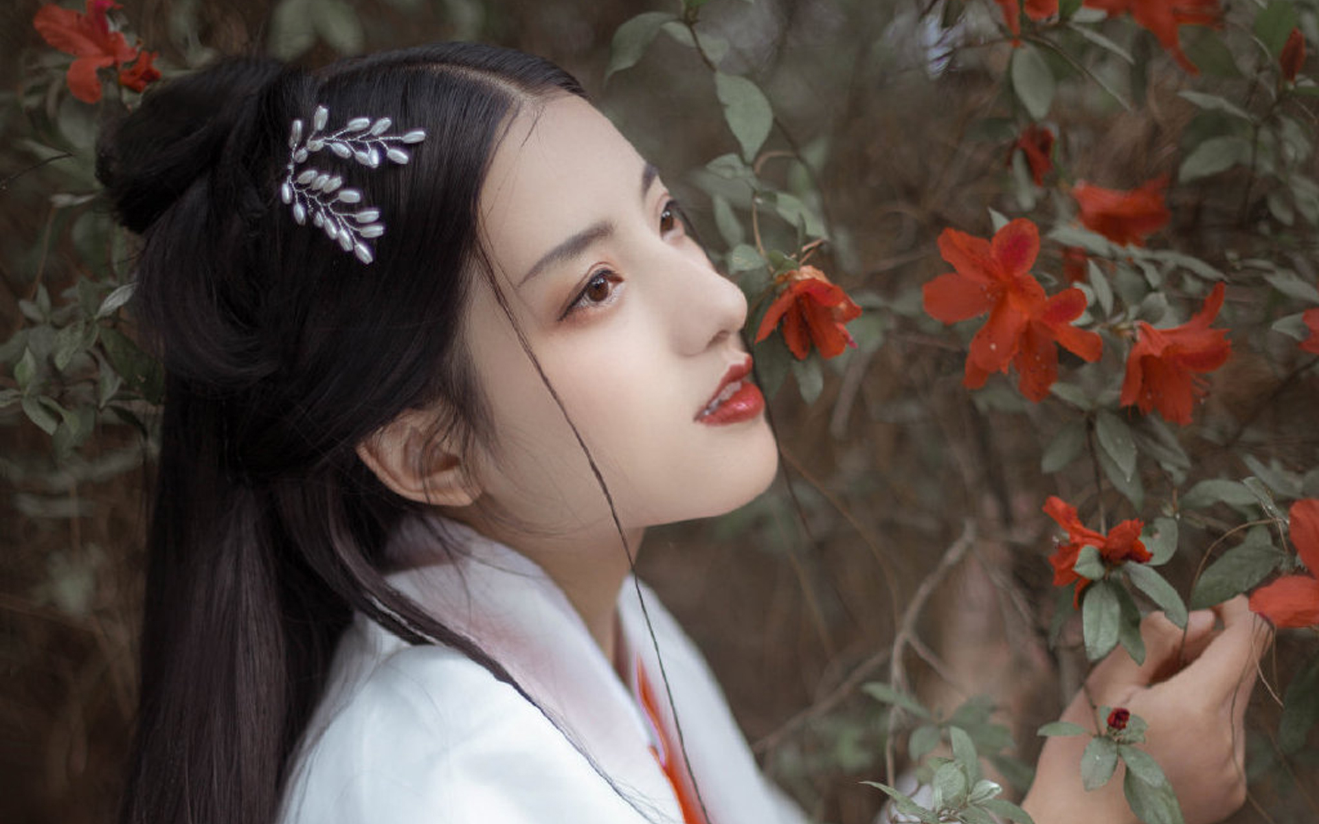 古风美女美艳迷人写真桌面壁纸