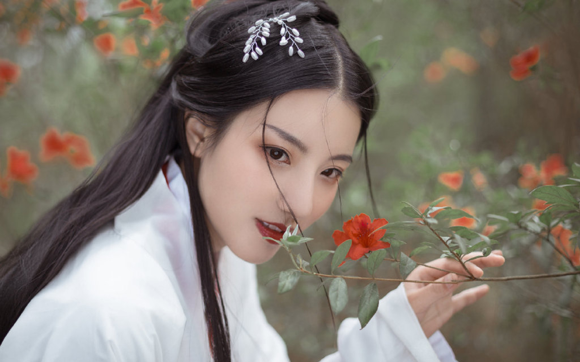 古风美女美艳迷人写真桌面壁纸