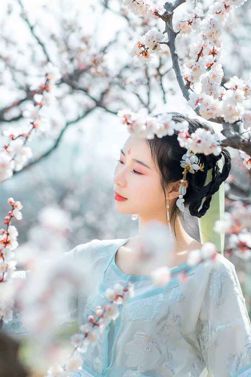 汉服，从来都不是一场触手不及的梦