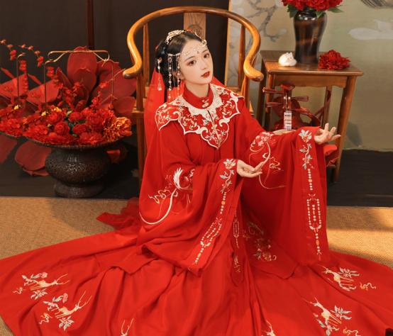 汉服嫁衣