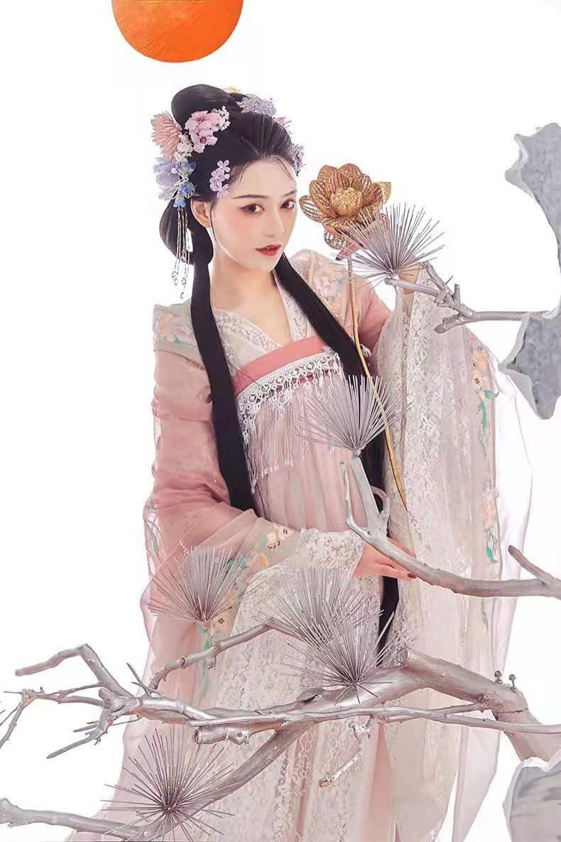 花间酒汉服